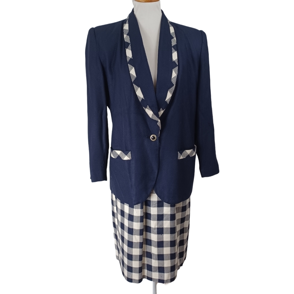 PRESWICK AND MOORE 2 PIECE SUIT BLAZER/SKIRT SIZE 8